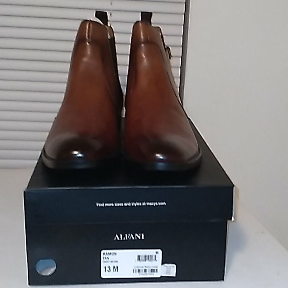 Alfani Brown boots size 13